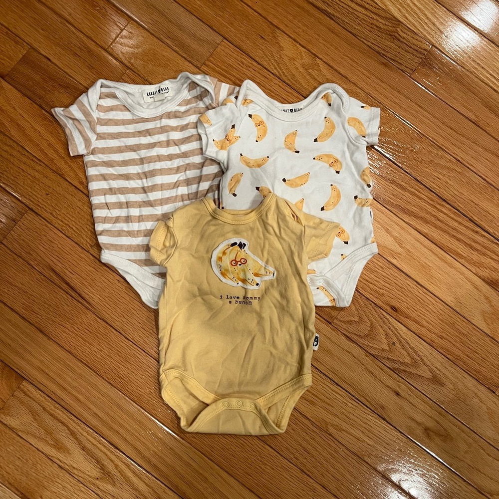 Rabbit and Bear 0-3 month bundle